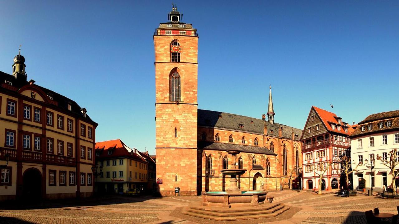 Pfälzer Herzel Neustadt an der Weinstraße Exterior foto